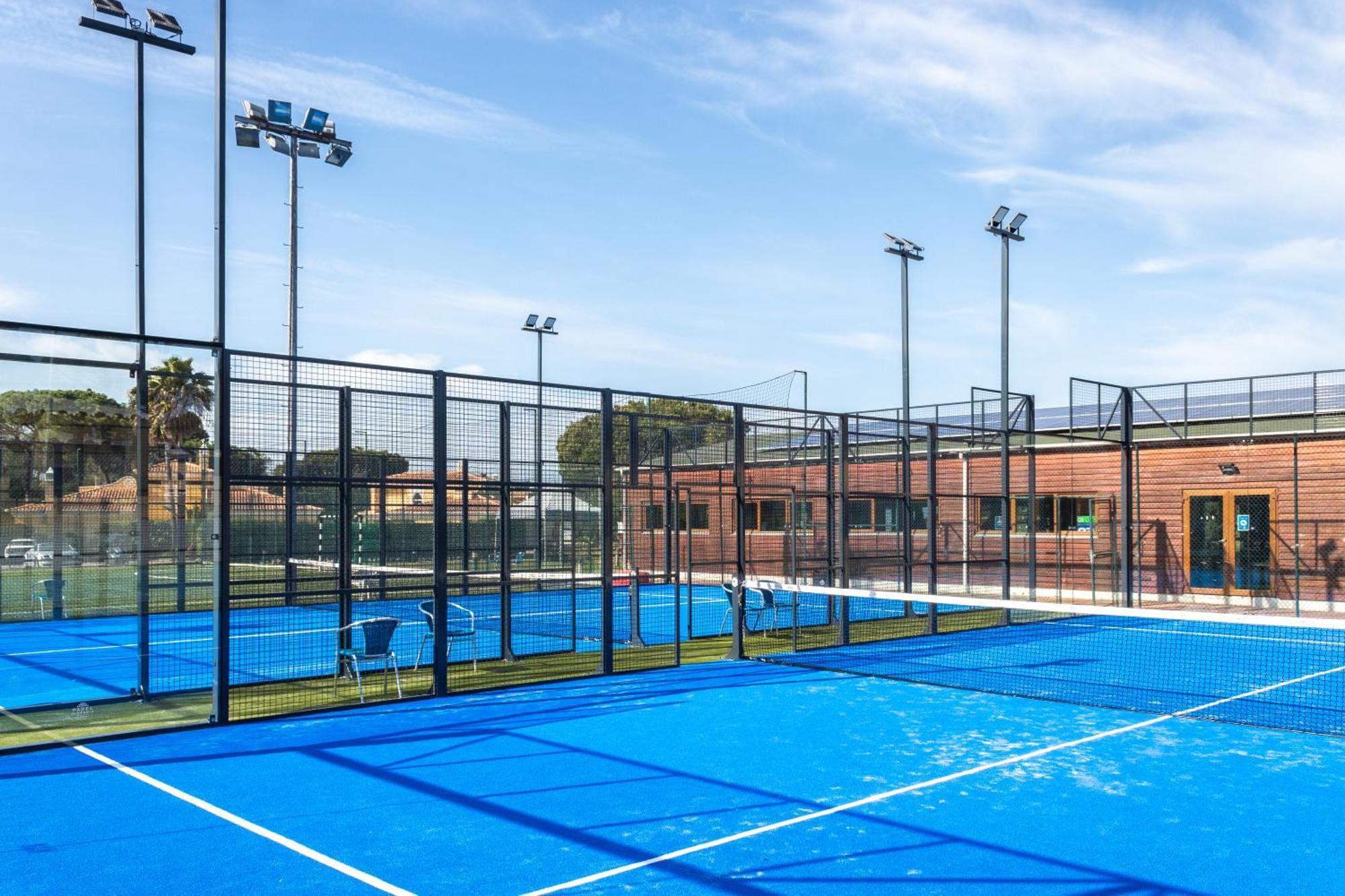 Browns Sports Resort Виламура Екстериор снимка